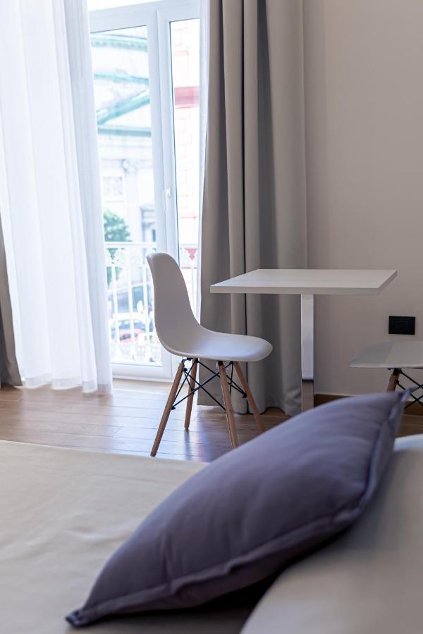 Residenza San Lorenzo * Naples