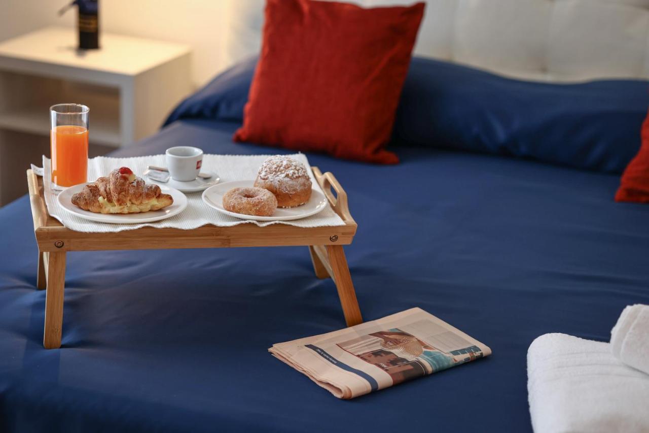 Residenza San Lorenzo Bed & Breakfast Naples